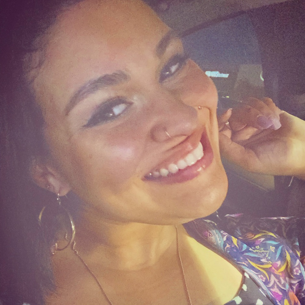Meet your Posher, Anna